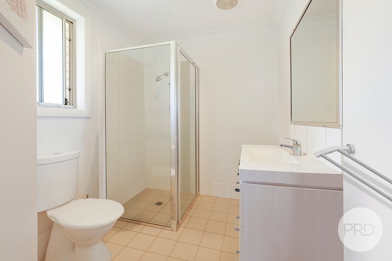 Photo - 42 Orley Drive, Tamworth NSW 2340 - Image 8