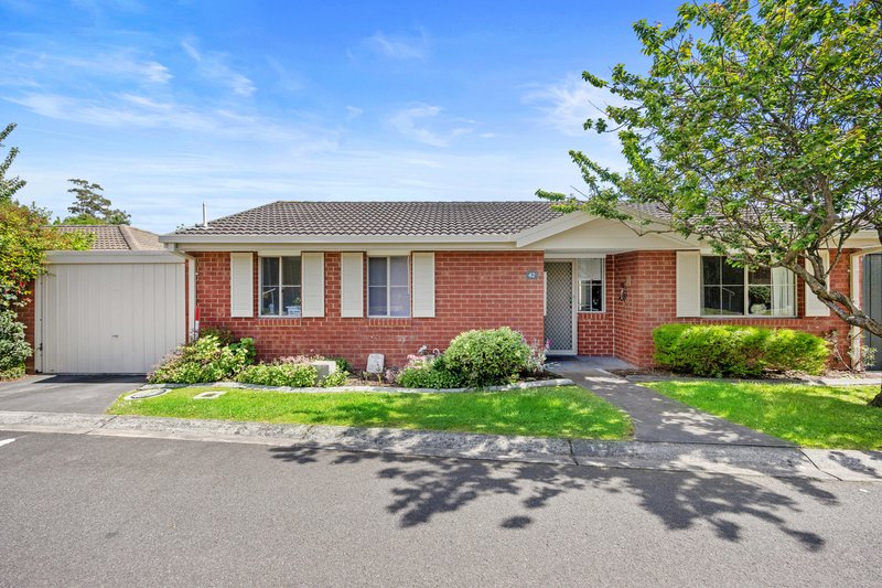 42 Otterington Way, Lilydale VIC 3140