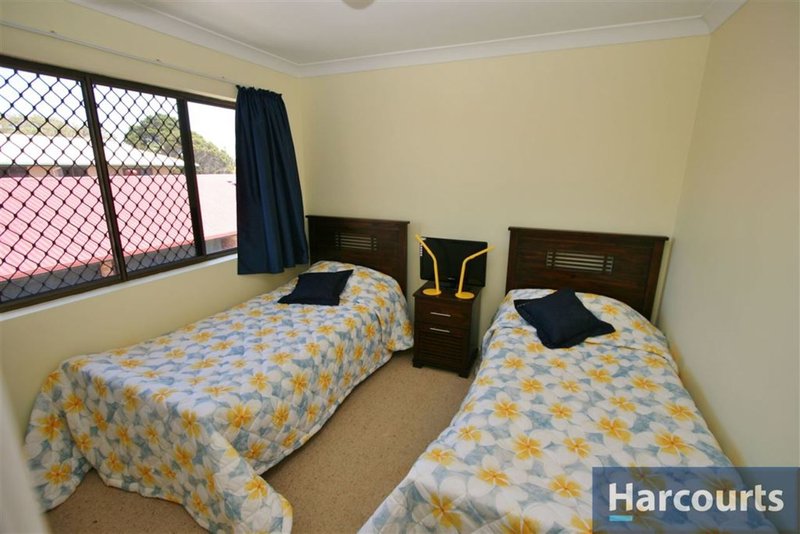 Photo - 4/2 Ottiwell St , Woorim QLD 4507 - Image 6