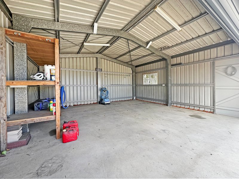 Photo - 42 Pacific Avenue, Sarina QLD 4737 - Image 17