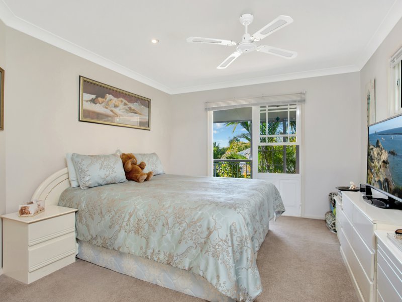 Photo - 42 Paddington Drive, Carrara QLD 4211 - Image 11