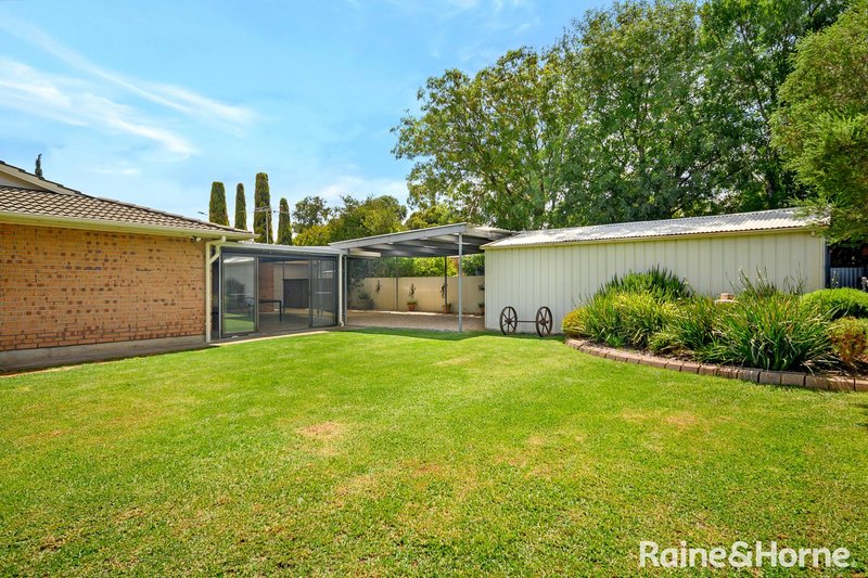 Photo - 42 Parramatta Drive, Morphett Vale SA 5162 - Image 4