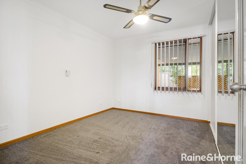 Photo - 42 Parramatta Drive, Morphett Vale SA 5162 - Image 13