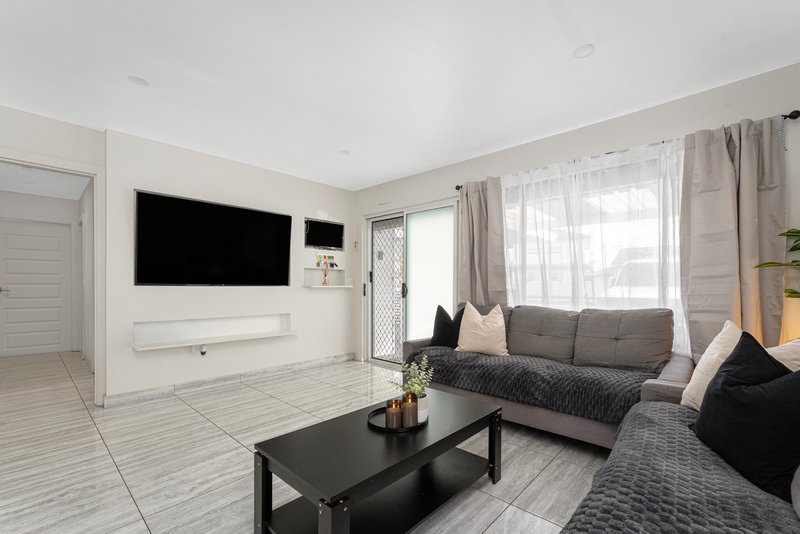 Photo - 42 Parsons Street, Ashcroft NSW 2168 - Image 2