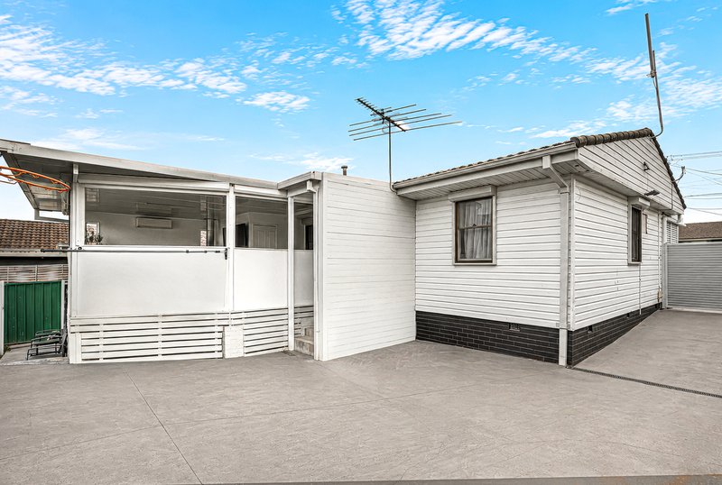 Photo - 42 Parsons Street, Ashcroft NSW 2168 - Image 8