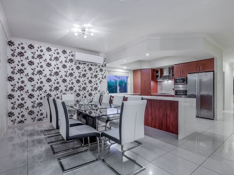 Photo - 42 Pathfinder Road, Coomera Waters QLD 4209 - Image 7