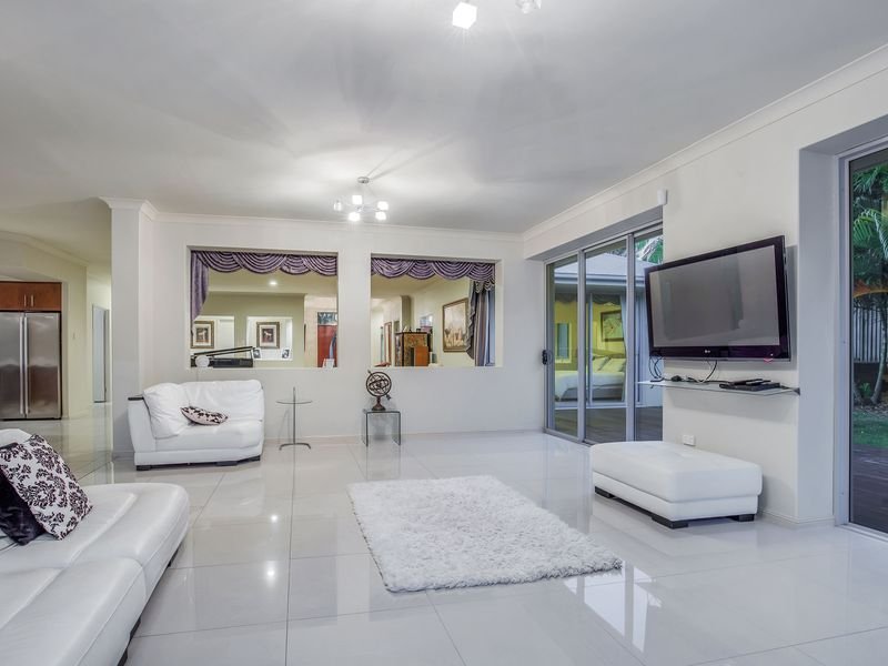 Photo - 42 Pathfinder Road, Coomera Waters QLD 4209 - Image 12