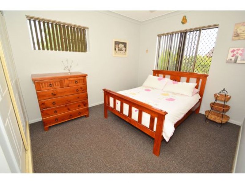 Photo - 42 Peachdale Street, Tingalpa QLD 4173 - Image 13