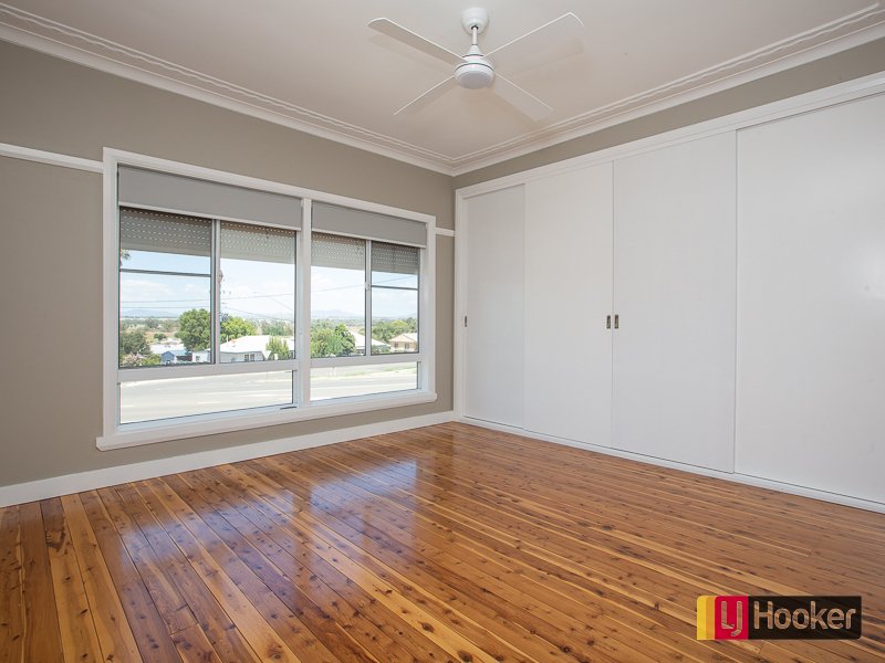 Photo - 42 Peel Street, North Tamworth NSW 2340 - Image 6