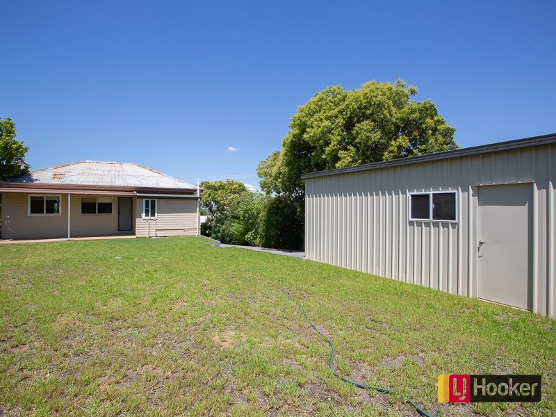 Photo - 42 Peel Street, North Tamworth NSW 2340 - Image 9