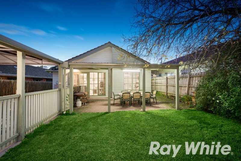 Photo - 42 Pendle Street, Box Hill VIC 3128 - Image 4