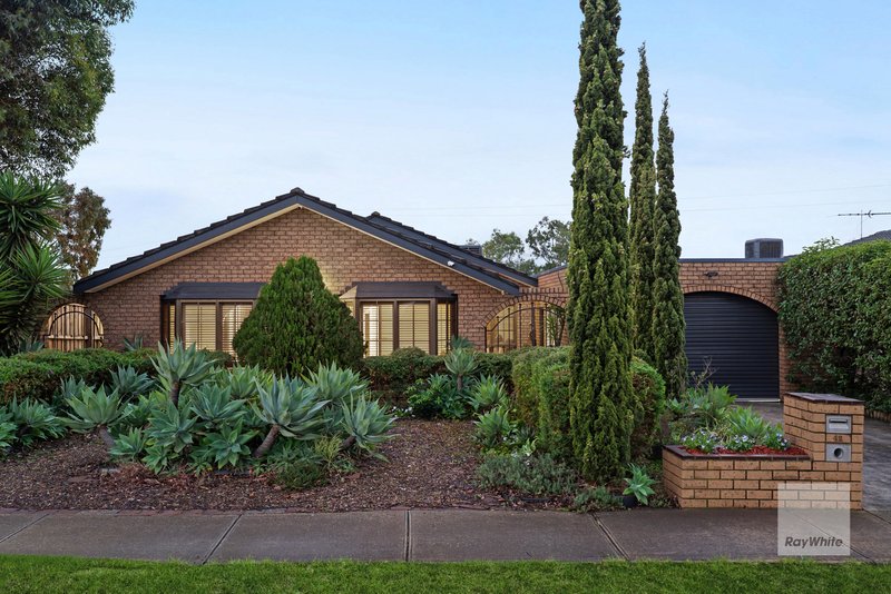 Photo - 42 Pindari Avenue, Taylors Lakes VIC 3038 - Image 1