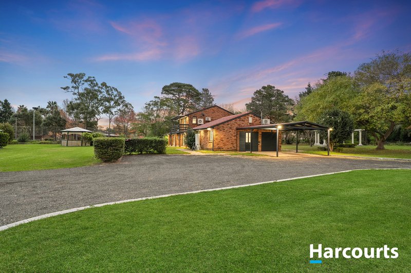 Photo - 42 Pitt Town Road, Kenthurst NSW 2156 - Image 3