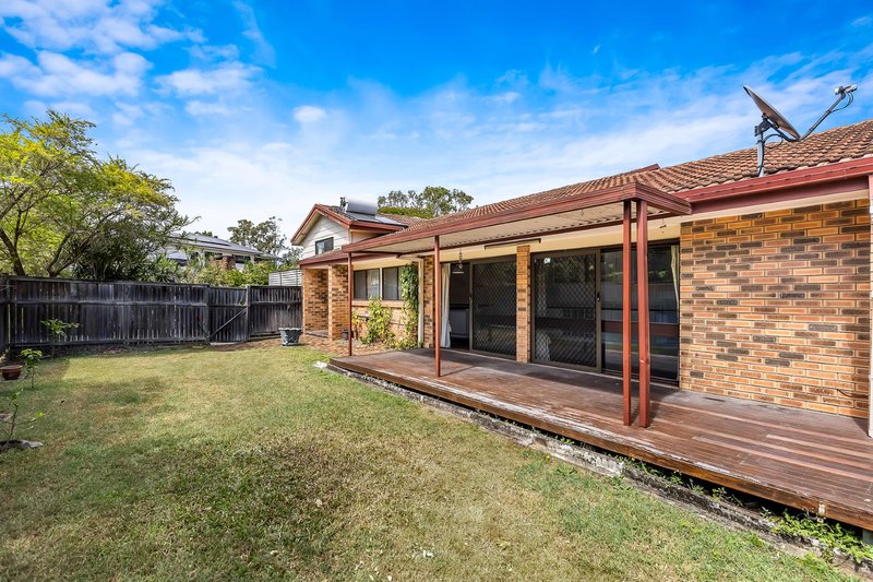 Photo - 42 Poseidon Crescent, Jamboree Heights QLD 4074 - Image 2