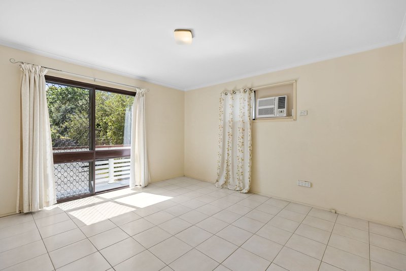 Photo - 42 Poseidon Crescent, Jamboree Heights QLD 4074 - Image 5