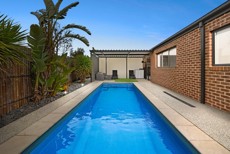 Photo - 42 Powlett Street, Werribee VIC 3030 - Image 13