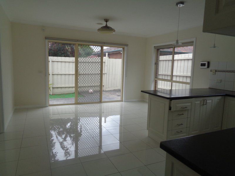 Photo - 4/2 Prospect Street, Glenroy VIC 3046 - Image 2