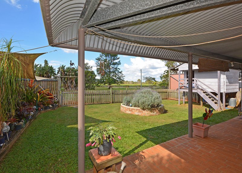 Photo - 42 Purser Road, Dundowran QLD 4655 - Image 3