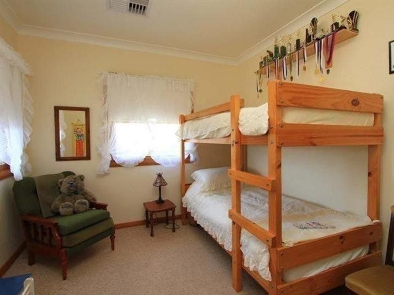 Photo - 42 Queen Elizabeth Drive, Tallangatta VIC 3700 - Image 12