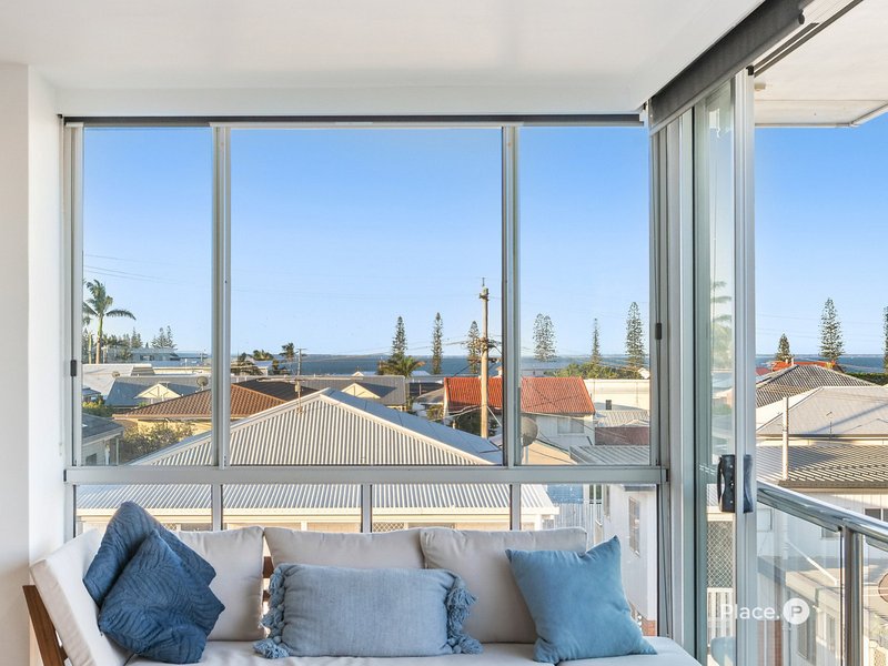 Photo - 4/2 Queen Street, Scarborough QLD 4020 - Image 5