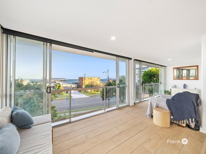 Photo - 4/2 Queen Street, Scarborough QLD 4020 - Image 13