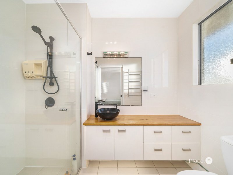 Photo - 4/2 Queen Street, Scarborough QLD 4020 - Image 16