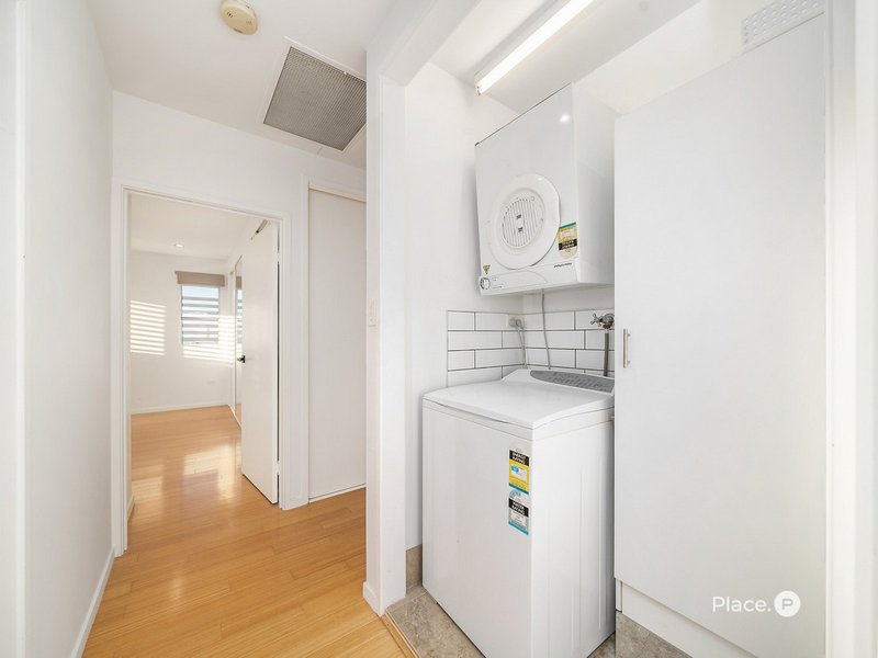 Photo - 4/2 Queen Street, Scarborough QLD 4020 - Image 20