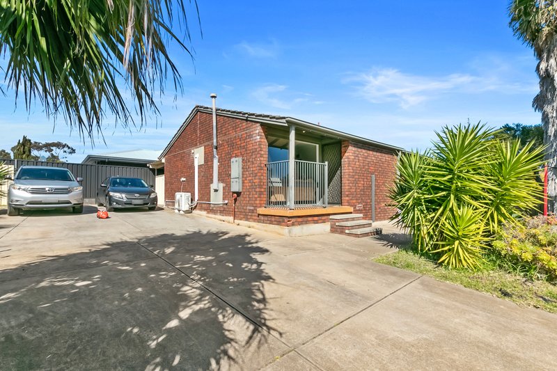 Photo - 42 Radnor Street, Morphett Vale SA 5162 - Image 1