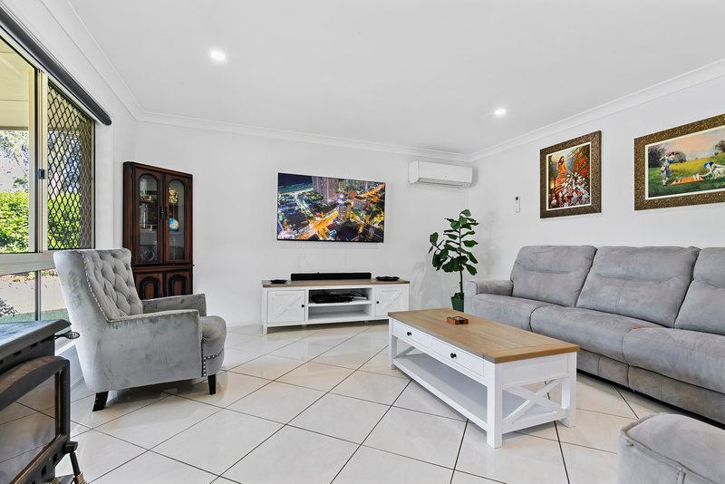 Photo - 42 Relesah Drive, Ningi QLD 4511 - Image 7