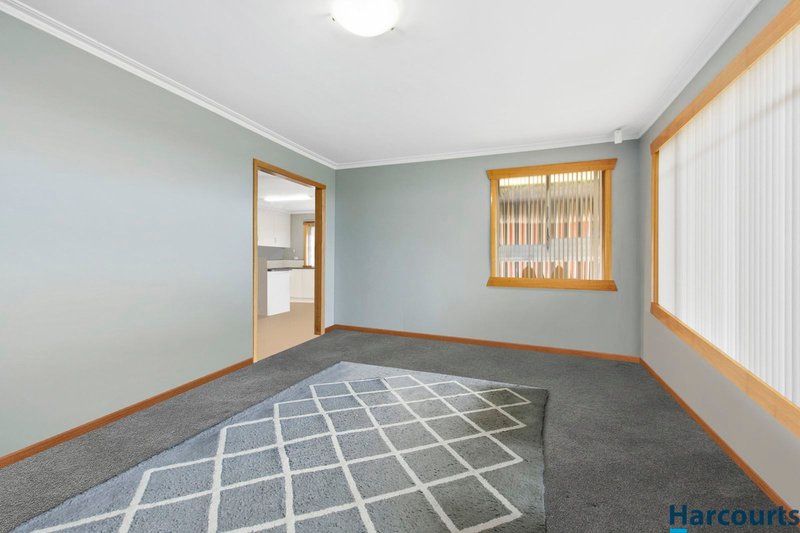 Photo - 42 Richardson Street, West Ulverstone TAS 7315 - Image 5