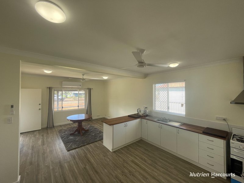 Photo - 42 Richter Avenue, Morawa WA 6623 - Image 5