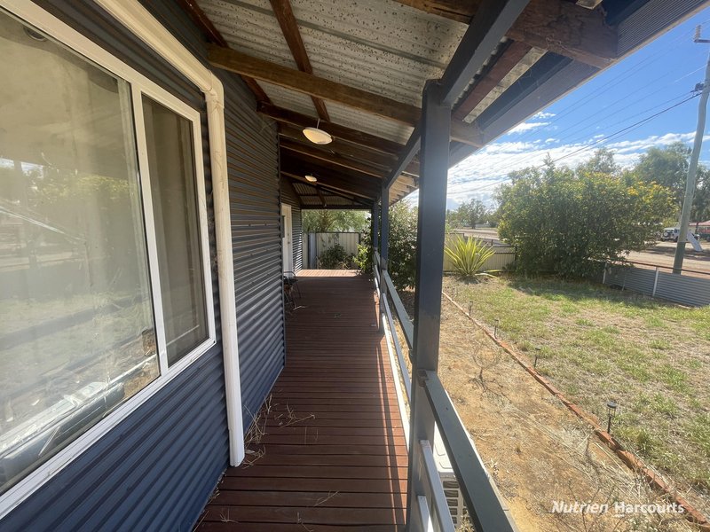 Photo - 42 Richter Avenue, Morawa WA 6623 - Image 5