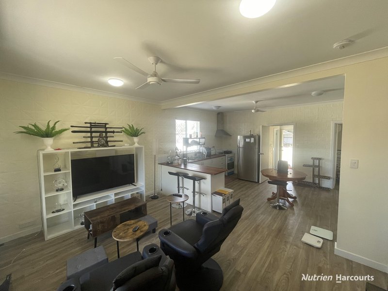 Photo - 42 Richter Avenue, Morawa WA 6623 - Image 6