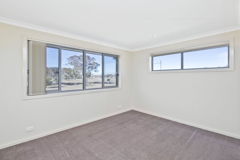 Photo - 4/2 Ridding St , Forde ACT 2914 - Image 7