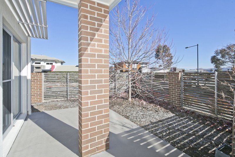 Photo - 4/2 Ridding St , Forde ACT 2914 - Image 10