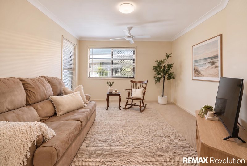 Photo - 42 River Park Drive, Loganholme QLD 4129 - Image 4