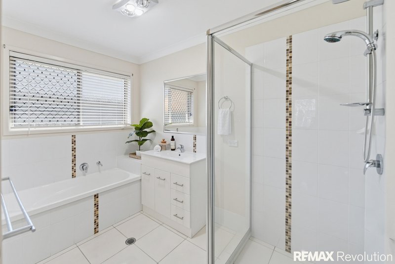 Photo - 42 River Park Drive, Loganholme QLD 4129 - Image 11