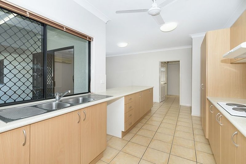 Photo - 42 Riverbend Drive, Douglas QLD 4814 - Image 4