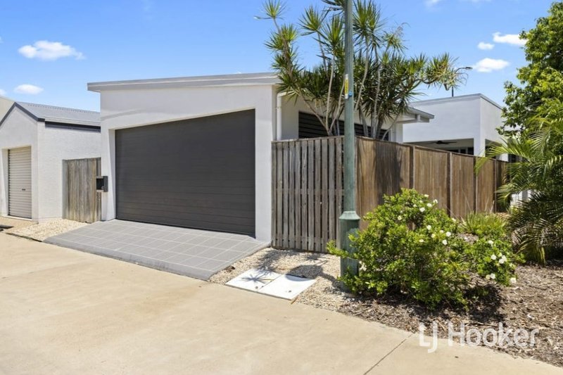 Photo - 42 Riveredge Boulevard, Oonoonba QLD 4811 - Image 10