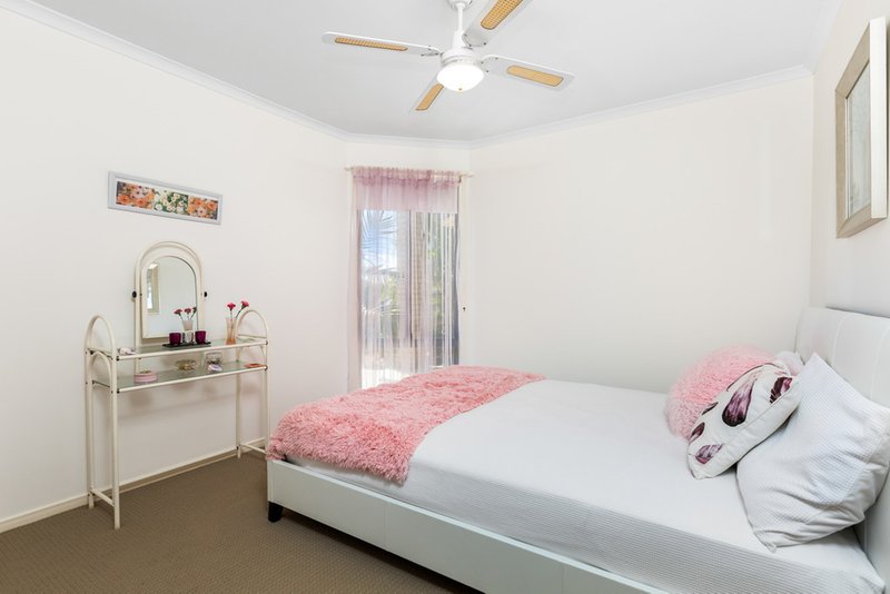 Photo - 42 Riversdale Boulevard, Banora Point NSW 2486 - Image 11