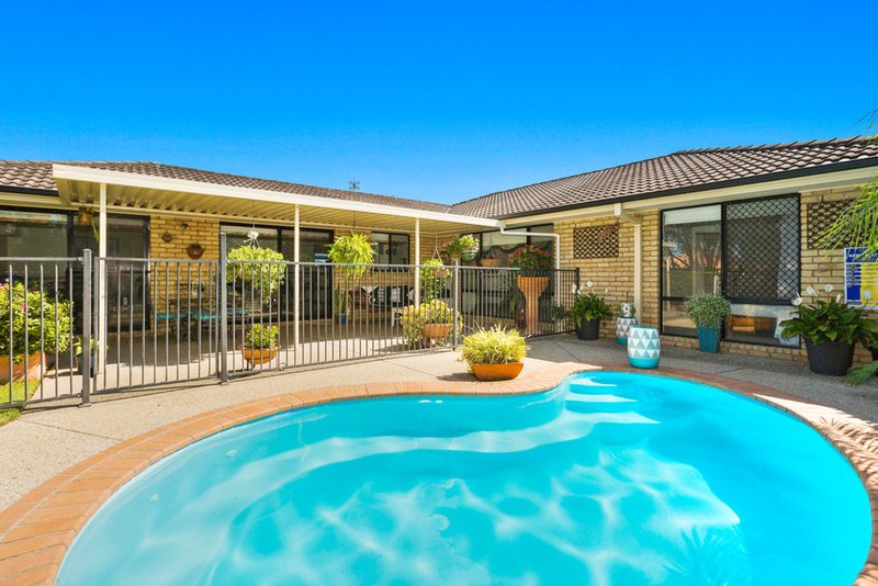 Photo - 42 Riversdale Boulevard, Banora Point NSW 2486 - Image 15