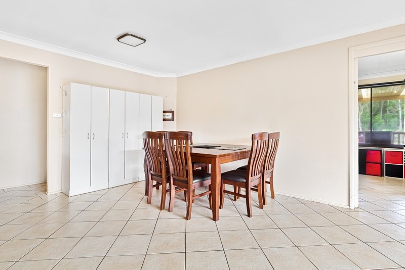 Photo - 42 Robinia Parade, Springfield NSW 2250 - Image 8