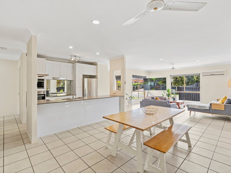 Photo - 42 Roe Street, Upper Coomera QLD 4209 - Image 2