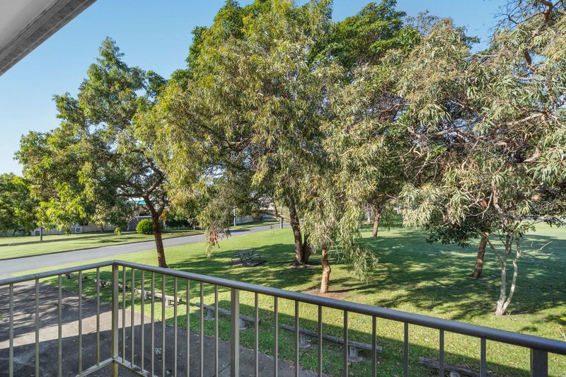 Photo - 4/2 Rope Court, Mermaid Waters QLD 4218 - Image 9