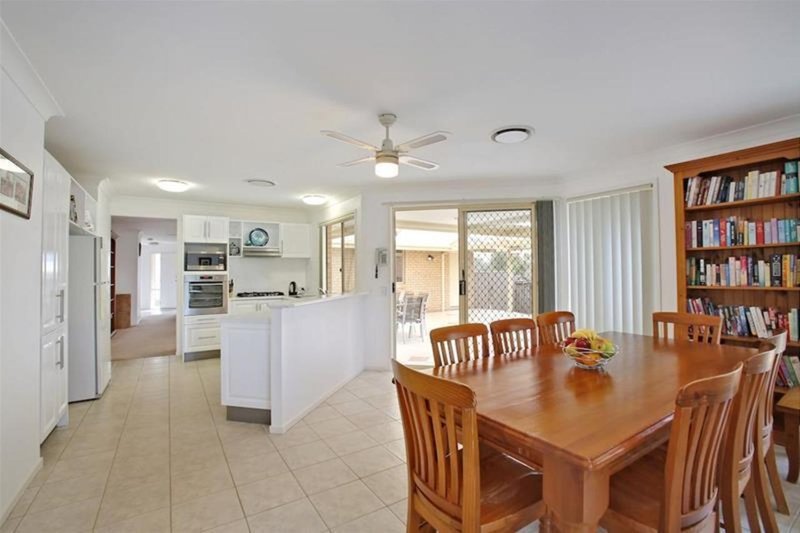 Photo - 42 Rose Drive, Mount Annan NSW 2567 - Image 5