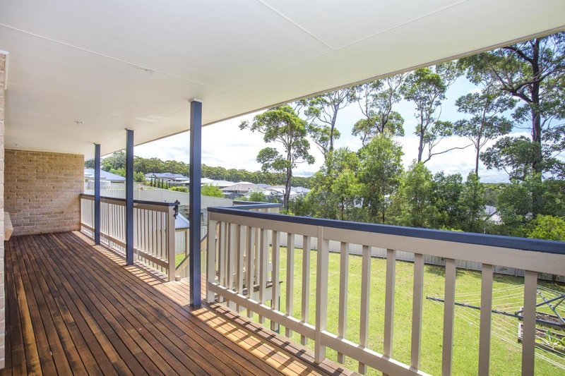 Photo - 42 Royal Mantle Drive, Ulladulla NSW 2539 - Image 3