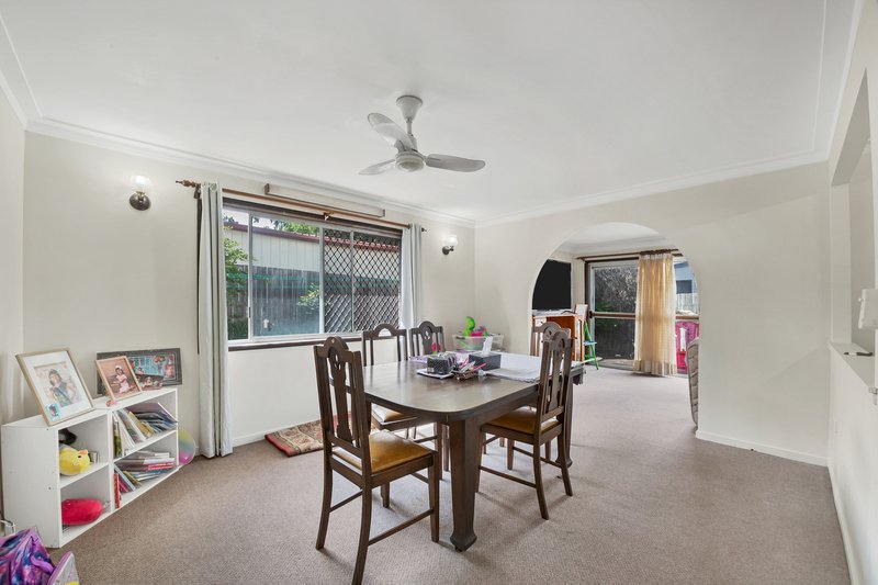 Photo - 42 Russell Street, Silkstone QLD 4304 - Image 6