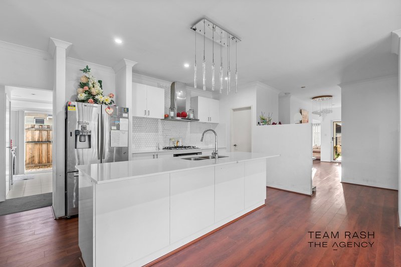 Photo - 42 Sapphire Chase, Wellard WA 6170 - Image 11