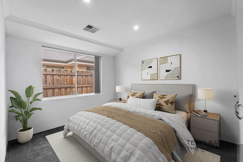 Photo - 42 Sapphire Chase, Wellard WA 6170 - Image 16