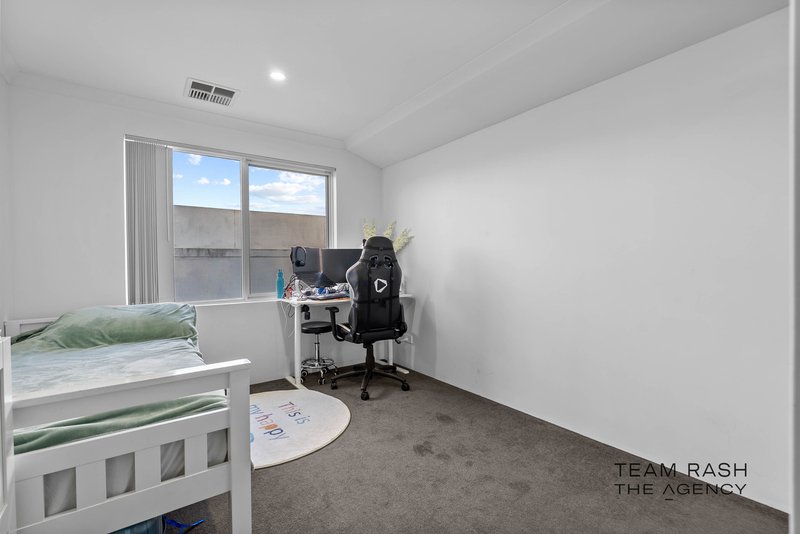 Photo - 42 Sapphire Chase, Wellard WA 6170 - Image 20